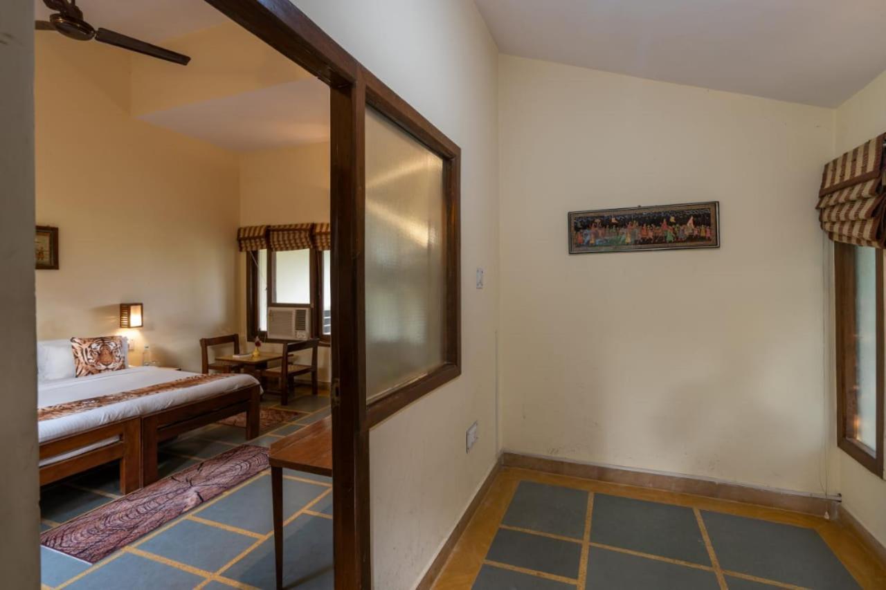 Corbett Wild Resorts & Spa Garjia Exterior foto