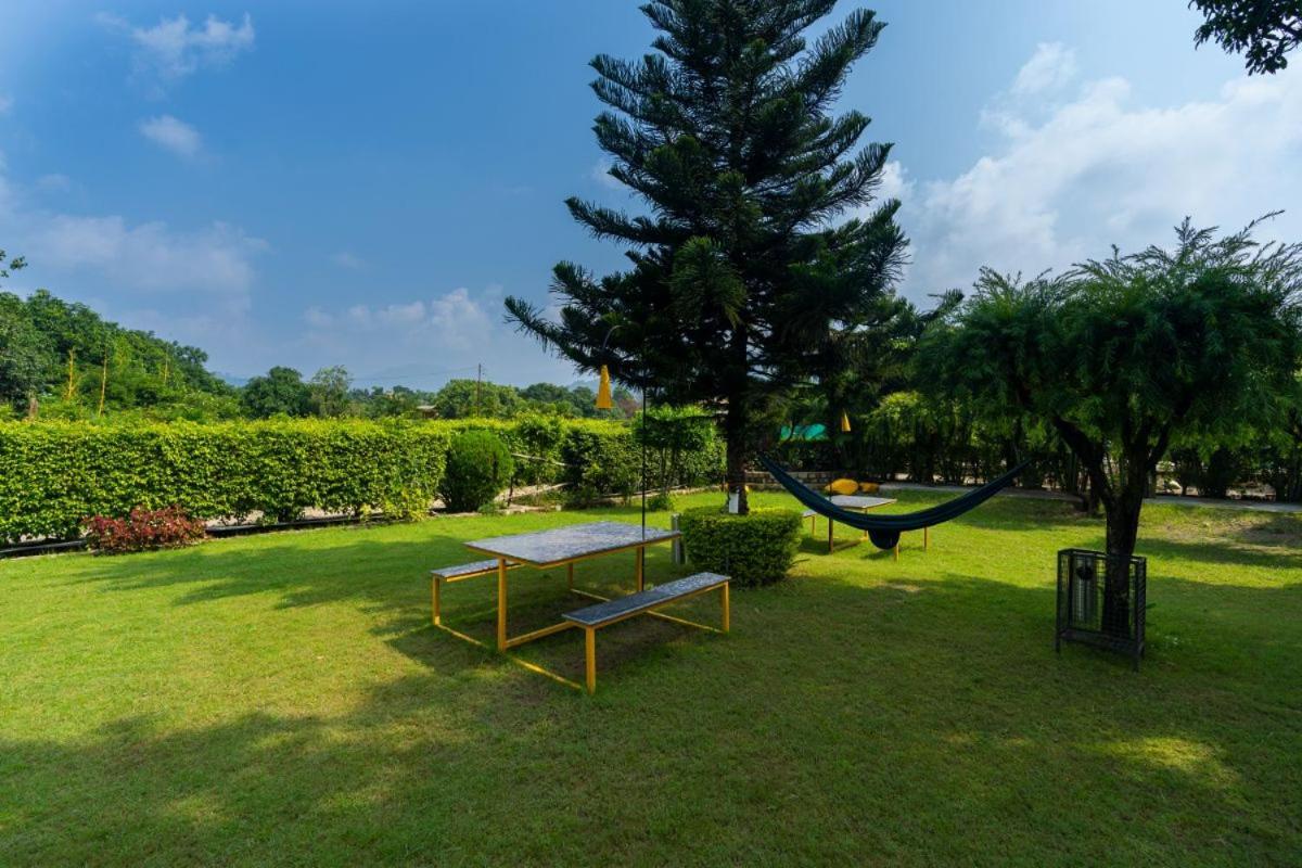 Corbett Wild Resorts & Spa Garjia Exterior foto